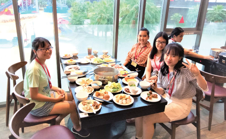 //duhocminhtam.vn/wp-content/uploads/2023/01/du-hoc-he-singapore-2.png